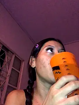 Snapshot of santosz83 chatting on 10, 11, 2025 santosz83 online show from 10, 11, 2025