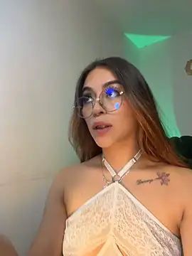 Aliss rose online show from 4, 11, 2025