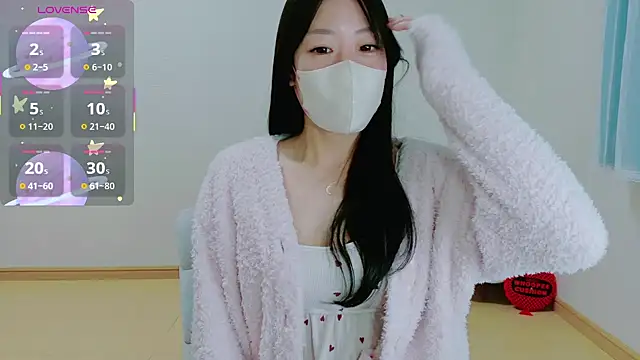 TSUKI circle online show from 27, 11, 2025