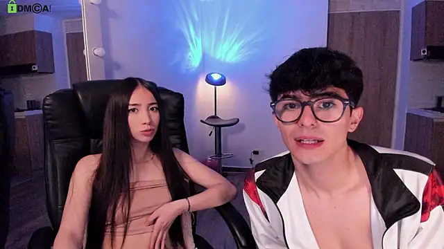 Snapshot of Mikeyvioleta_ chatting on 22, 2, 2026 Mikeyvioleta online show from 22, 2, 2026