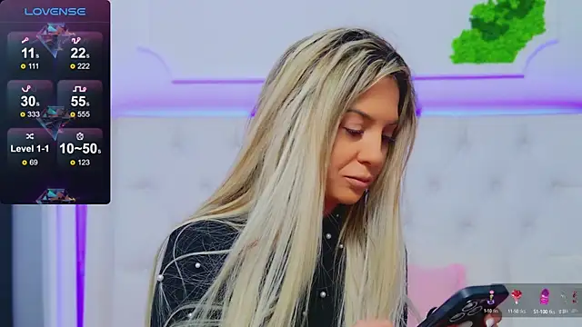 Snapshot of AriannaSins chatting on 31, 1, 2025 AriannaSins online show from 31, 1, 2025