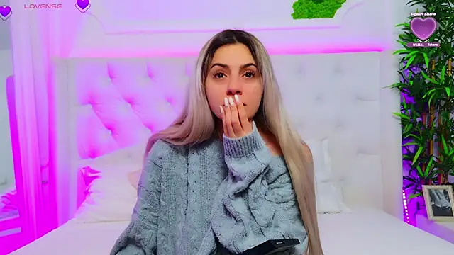 Snapshot of AriannaSins chatting on 16, 1, 2026 AriannaSins online show from 16, 1, 2026