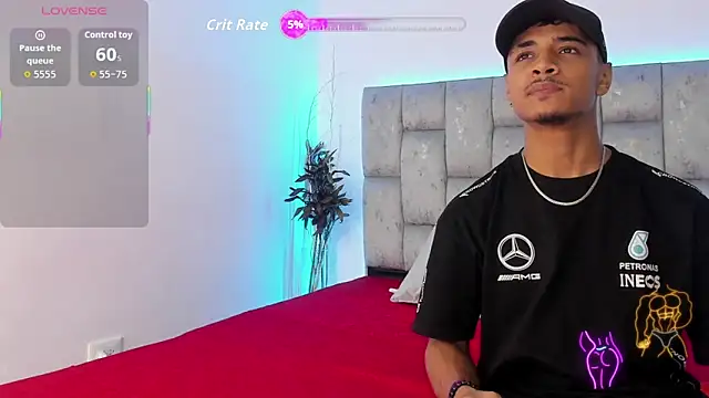 Snapshot of SweetAndSinful chatting on 14, 12, 2025 SweetAndSinful online show from 14, 12, 2025