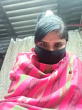 Snapshot of Rajni_chauhan chatting on 14, 11, 2025 Rajni chauhan online show from 14, 11, 2025