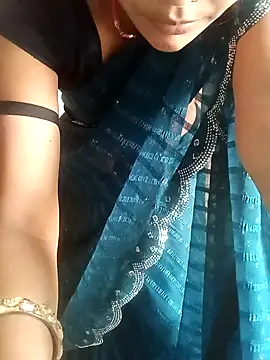 Snapshot of Rajni_chauhan chatting on 23, 3, 2026 Rajni chauhan online show from 23, 3, 2026