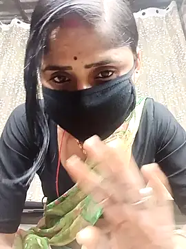 Snapshot of Rajni_chauhan chatting on 29, 3, 2026 Rajni chauhan online show from 29, 3, 2026