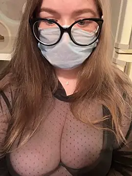 Snapshot of Curvy__Goddess chatting on 6, 5, 2026 Curvy Goddess online show from 6, 5, 2026