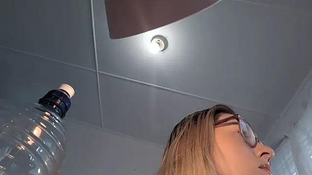 DemigoddessLexie online show from 25, 10, 2025