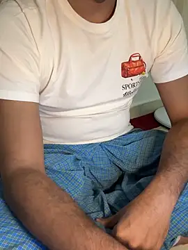 Handsome8677 online show from 28, 3, 2026