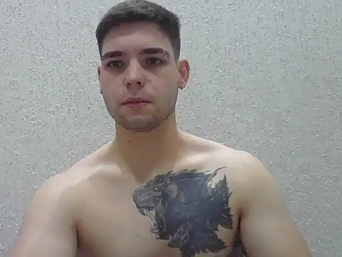 Snapshot of Zure-xxx chatting on 13, 3, 2026 Zure-xxx online show from 13, 3, 2026