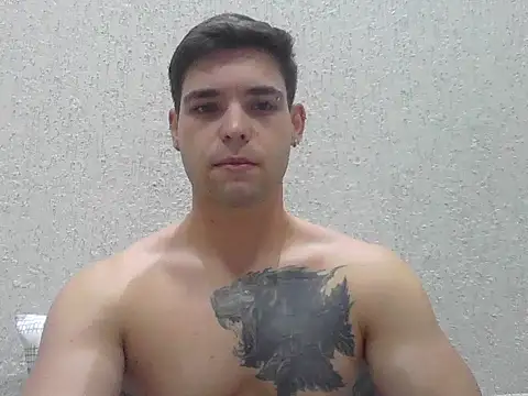 Snapshot of Zure-xxx chatting on 10, 4, 2026 Zure-xxx online show from 10, 4, 2026