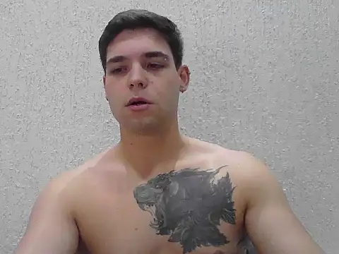 Snapshot of Zure-xxx chatting on 16, 4, 2026 Zure-xxx online show from 16, 4, 2026