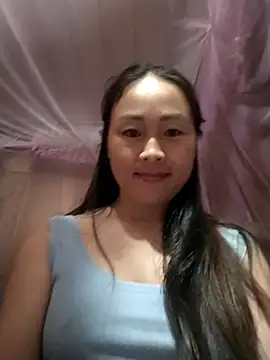 Snapshot of Spring-mky chatting on 4, 11, 2025 Spring-mky online show from 4, 11, 2025