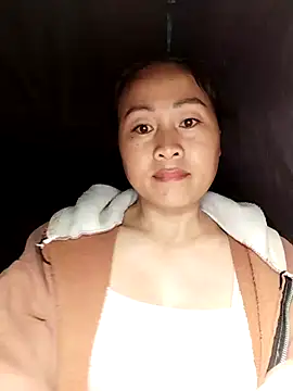 Snapshot of Spring-mky chatting on 25, 11, 2025 Spring-mky online show from 25, 11, 2025