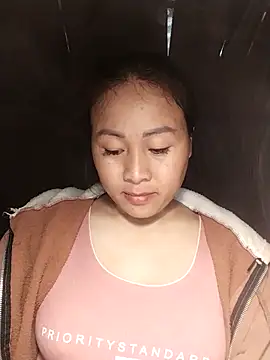 Snapshot of Spring-mky chatting on 26, 11, 2025 Spring-mky online show from 26, 11, 2025