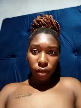 Snapshot of sexysmalldaily04 chatting on 7, 11, 2025 sexysmalldaily04 online show from 7, 11, 2025