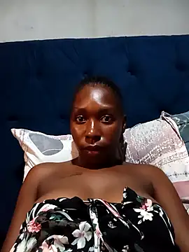 Snapshot of sexysmalldaily04 chatting on 10, 2, 2026 sexysmalldaily04 online show from 10, 2, 2026