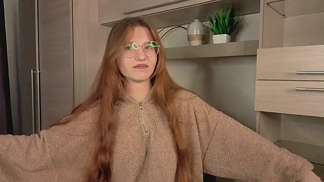 RachelColli online show from 2, 11, 2025