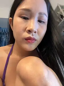 Snapshot of littlesluttycat chatting on 6, 11, 2025 littlesluttycat online show from 6, 11, 2025