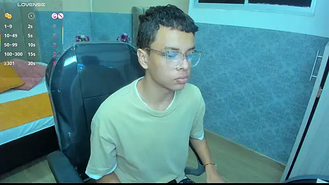 Xavier Fox    online show from 5, 11, 2025