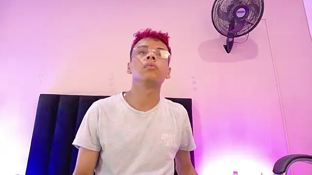 Xavier Fox    online show from 14, 1, 2026