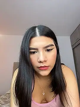 Snapshot of Julietalcl chatting on 13, 4, 2026 Julietalcl online show from 13, 4, 2026