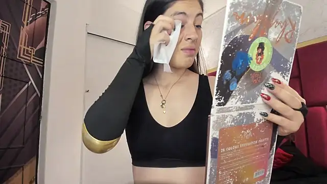 moon winy online show from 6, 11, 2025