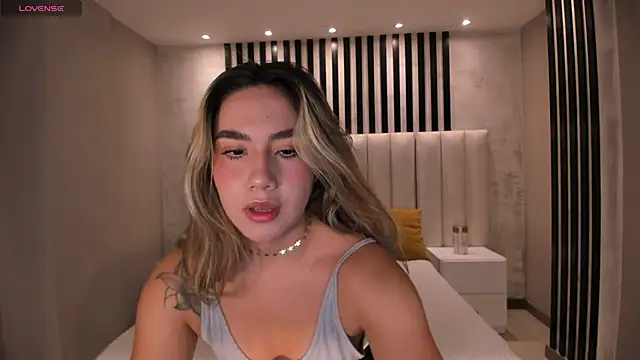 Snapshot of AnnieMonroe1 chatting on 30, 10, 2025 AnnieMonroe1 online show from 30, 10, 2025