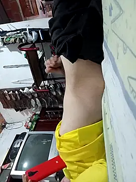 Snapshot of Tred322david chatting on 5, 12, 2025 Tred322david online show from 5, 12, 2025