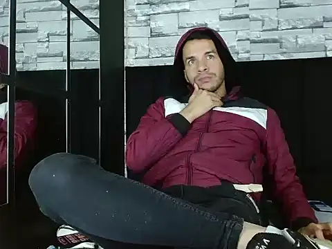 Snapshot of pether_hairy chatting on 14, 11, 2025 pether hairy online show from 14, 11, 2025