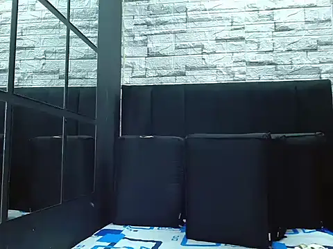 Snapshot of pether_hairy chatting on 16, 11, 2025 pether hairy online show from 16, 11, 2025