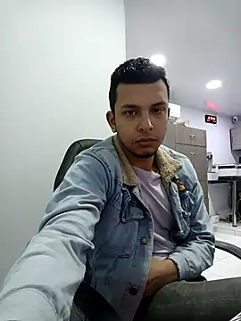 Snapshot of Master_Connor_BDSM chatting on 28, 10, 2025 Master Connor BDSM online show from 28, 10, 2025