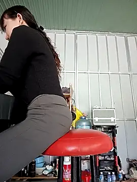 Ana-love2025 online show from 4, 11, 2025