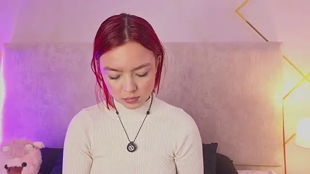 Martinaa Garcia online show from 6, 7, 2026