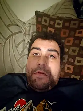 GluingPerson online show from 15, 11, 2025