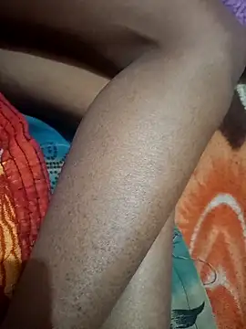 Hot Lilly02 online show from 17, 12, 2025