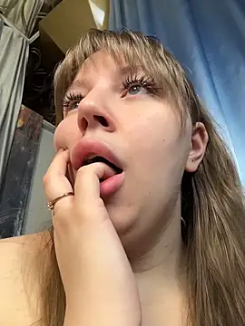 Snapshot of Anna_Lov_ chatting on 12, 3, 2026 Anna Lov online show from 12, 3, 2026