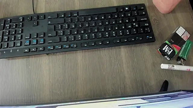 Snapshot of madys_hot chatting on 25, 10, 2025 madys hot online show from 25, 10, 2025