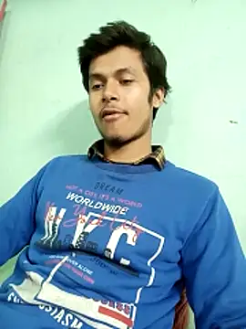 Snapshot of maxmishra18 chatting on 27, 11, 2025 maxmishra18 online show from 27, 11, 2025