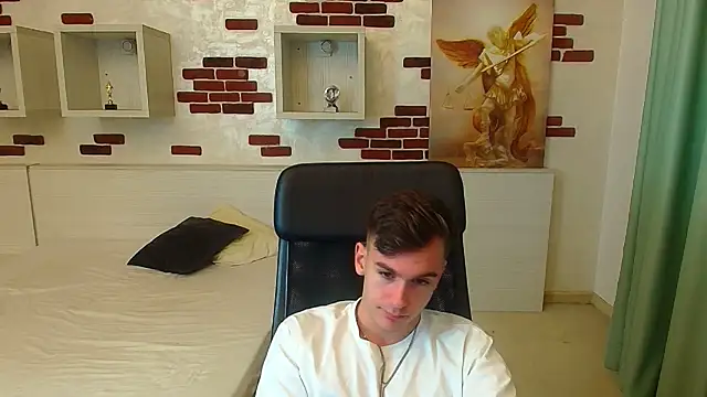 Snapshot of BradyFlint chatting on 30, 11, 2025 BradyFlint online show from 30, 11, 2025