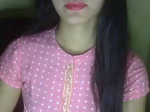 Snapshot of Shezi_N chatting on 1, 2, 2026 Shezi N online show from 1, 2, 2026