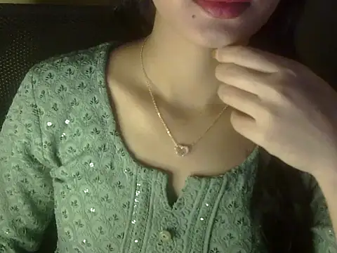 Snapshot of Shezi_N chatting on 17, 2, 2026 Shezi N online show from 17, 2, 2026