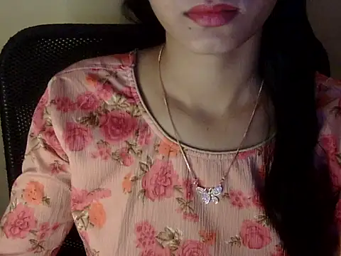 Snapshot of Shezi_N chatting on 26, 2, 2026 Shezi N online show from 26, 2, 2026