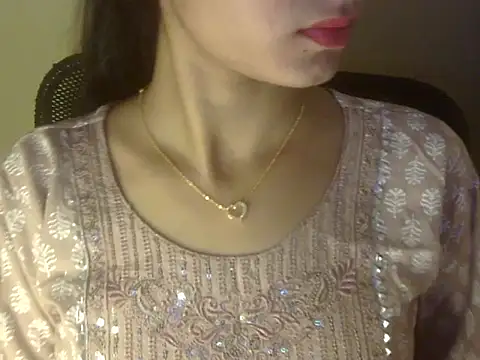 Snapshot of Shezi_N chatting on 4, 3, 2026 Shezi N online show from 4, 3, 2026