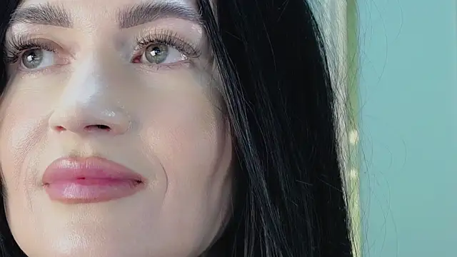 Snapshot of JaneWalch chatting on 8, 4, 2026 JaneWalch online show from 8, 4, 2026