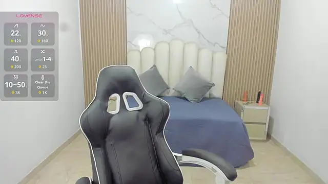 Snapshot of Aziz_daud chatting on 17, 3, 2026 Aziz daud online show from 17, 3, 2026