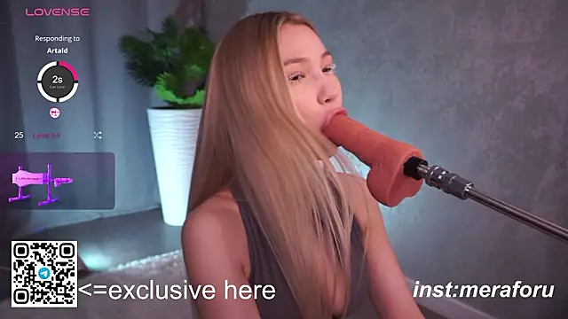 Snapshot of MerandaBlosom chatting on 18, 1, 2026 MerandaBlosom online show from 18, 1, 2026