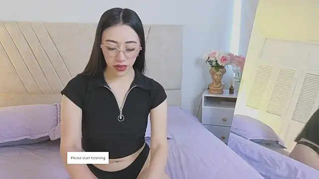 GabbieHill online show from 10, 11, 2025