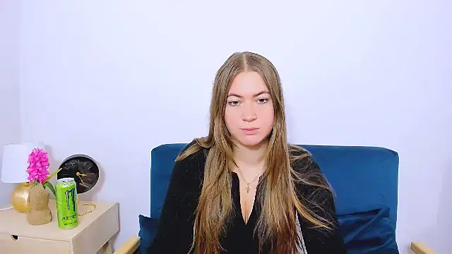 LeaNaughty online show from 13, 11, 2025