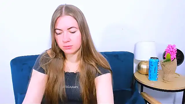 LeaNaughty online show from 17, 11, 2025